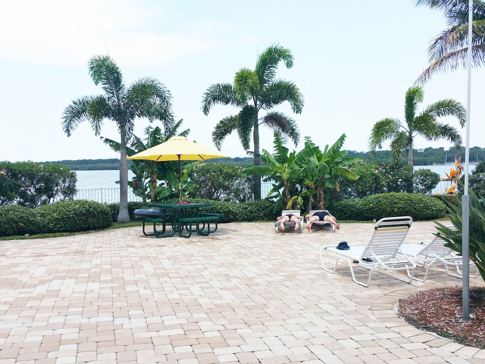 Boca Ciega Resort - photo 47