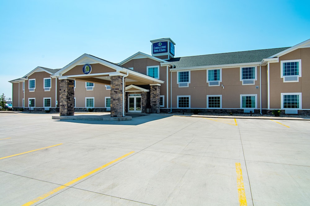 Cobblestone Hotel & Suites Paxton - featured photo