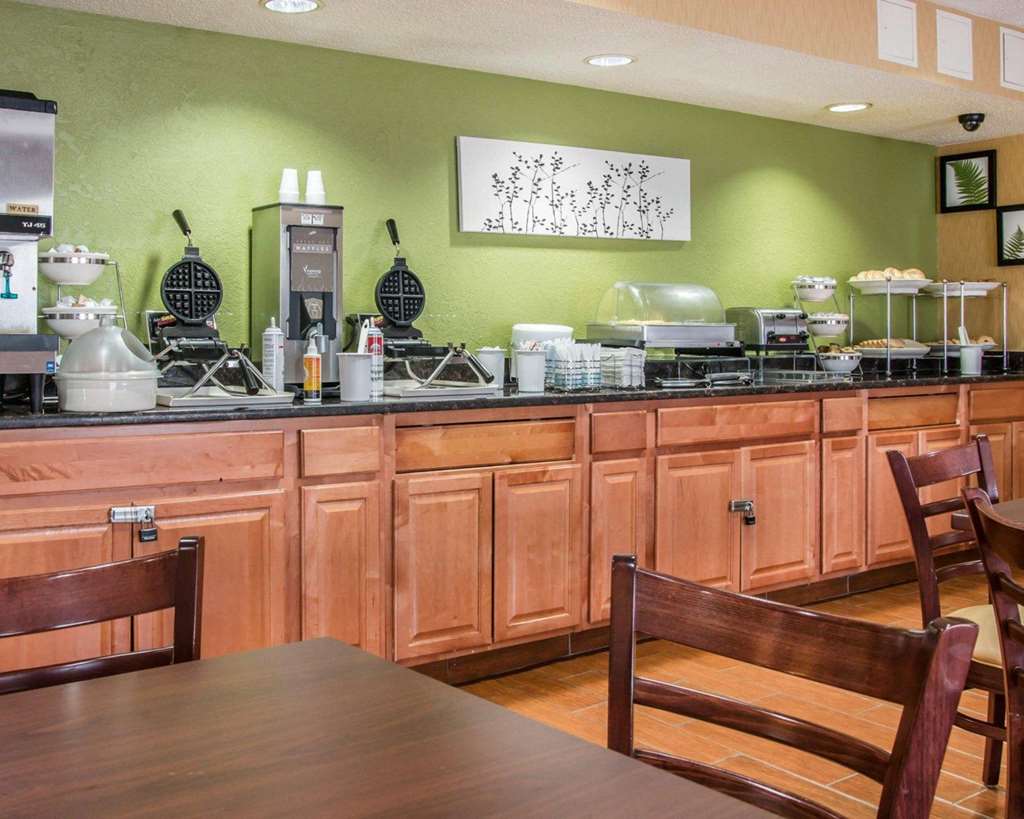 Spark by Hilton Grand Rapids - photo 35