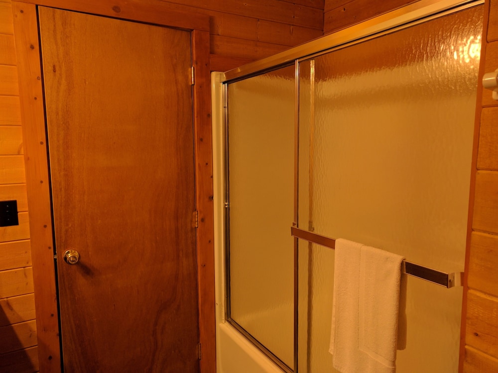 Emerald Forest Cabins - photo 134