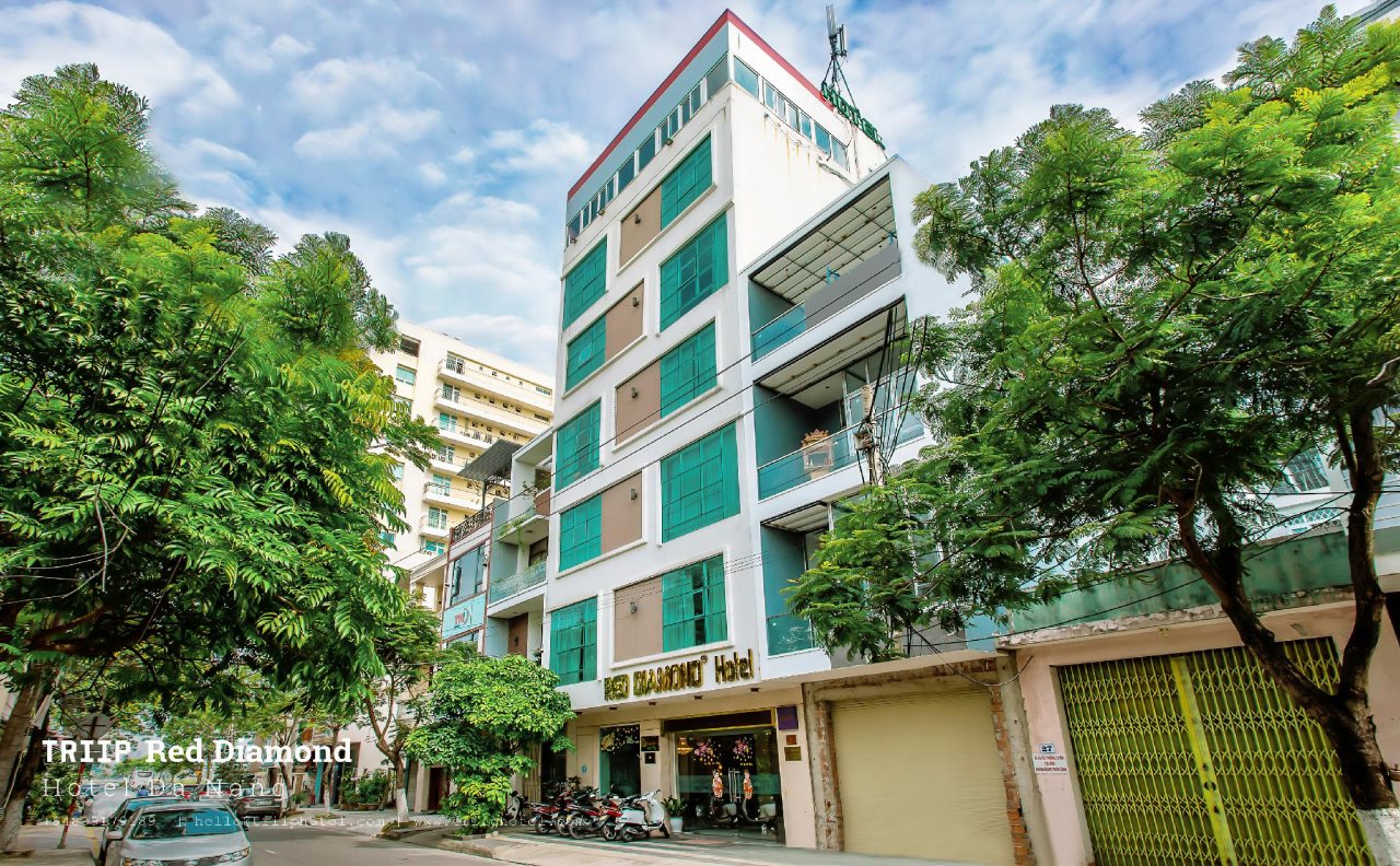 Triip Red Diamond - carbon neutral hotel in Da Nang