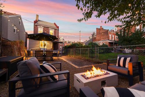 Lawrenceville Gem2 Kings & Yard in Pittsburgh, United States