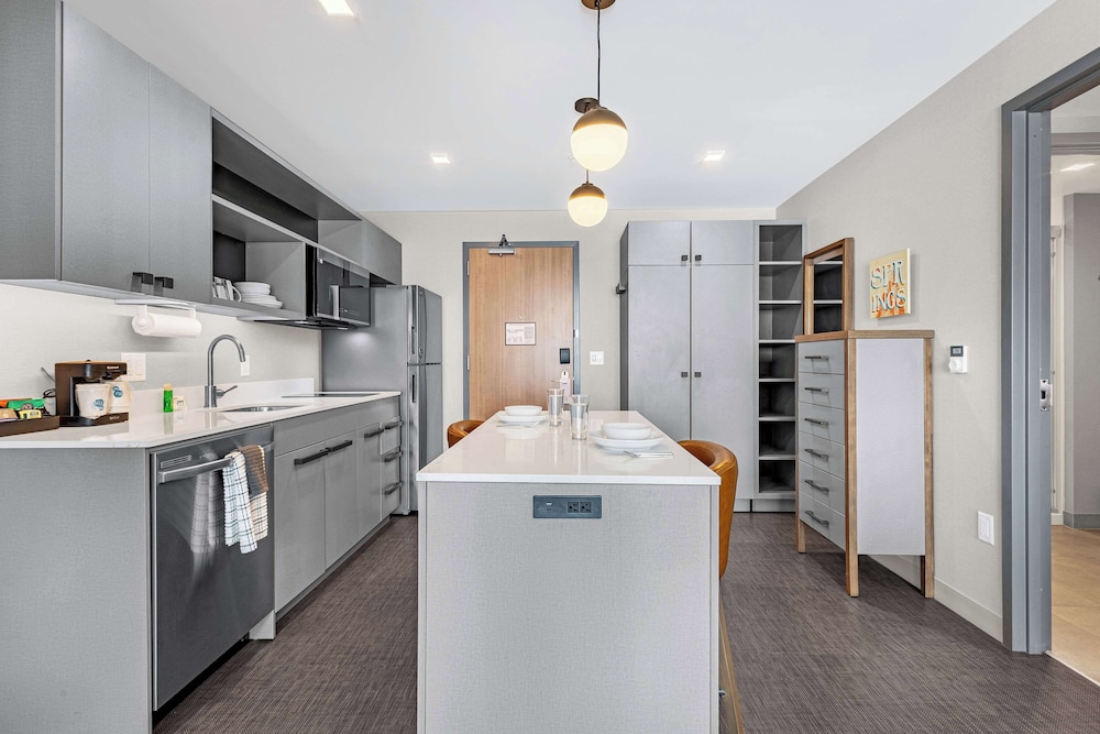 Homewood Suites by Hilton Colorado Springs Airport - photo 16