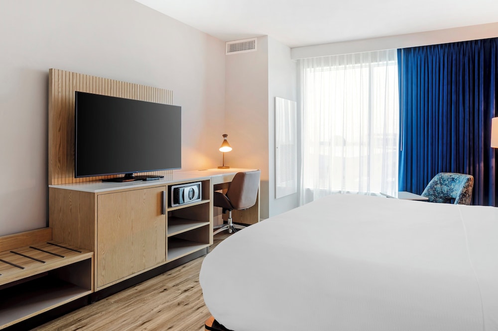 EVEN Hotel Waco University Area by IHG - photo 29