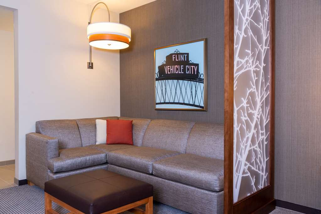 Hyatt Place Flint Grand Blanc - photo 33