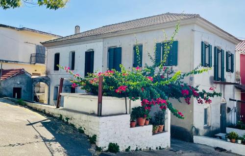 1908 Live A Century Back in Unknown City, Greece