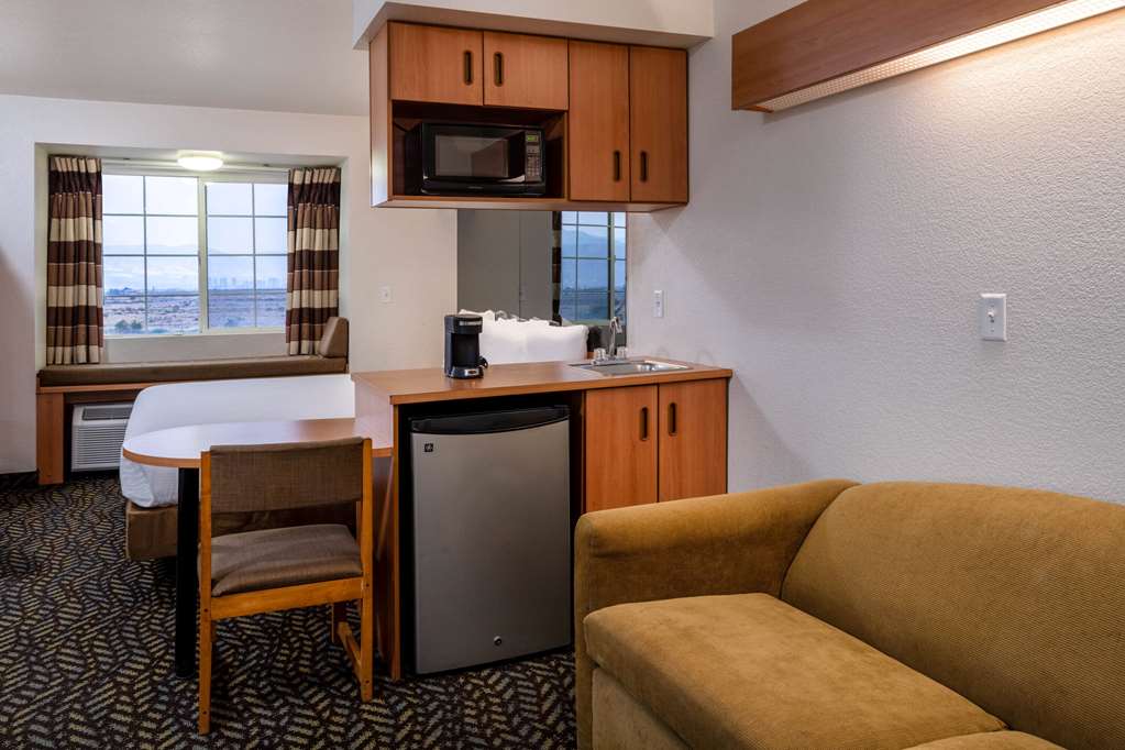 Microtel Inn & Suites by Wyndham Salt Lake City Airport - photo 34