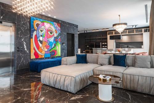 High End Apartments & Penthouse with Terrace — 4-Star Luxury Hotel in Bucharest, Romania