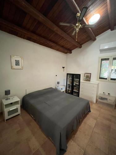 La Casa del Carrubo con Piscina condivisa in campagna vicino al mare Canestanco 18 — 4-Star Luxury Hotel in Santa Croce Camerina, Italy