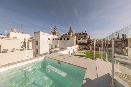 ISG Apartments Cuna — 4-Star Luxury Hotel in Sevilla, Spain