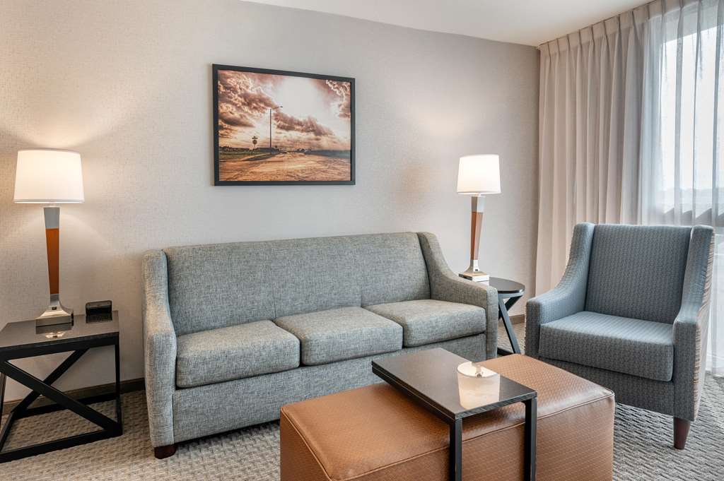 Drury Inn & Suites Champaign - photo 20