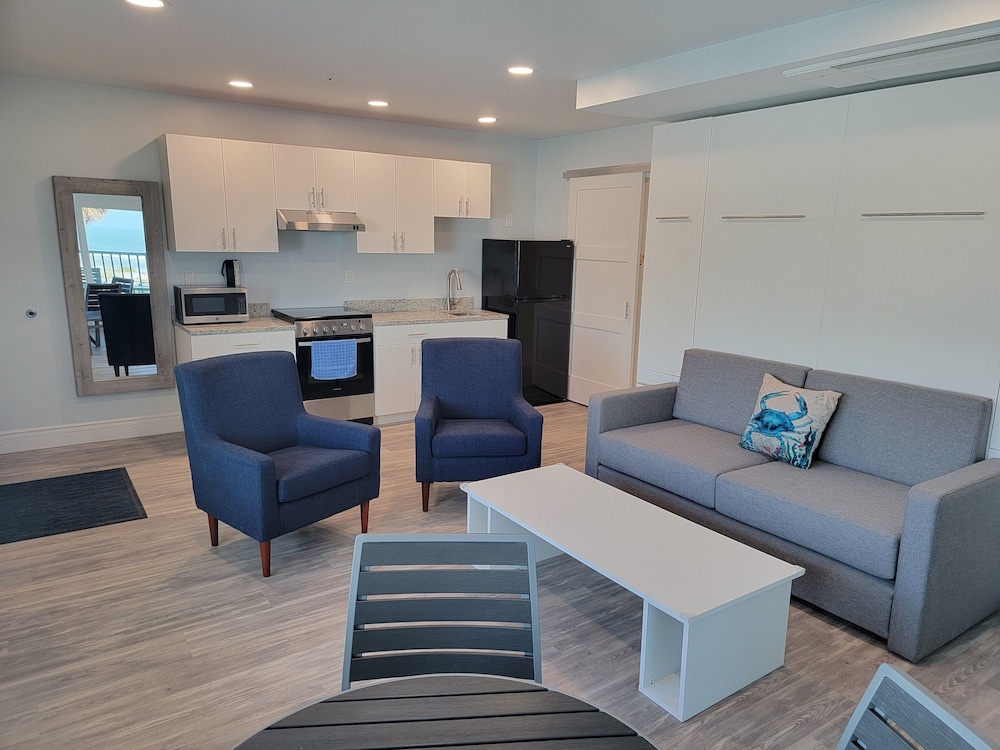 Silver Surf Gulf Beach Resort - photo 17