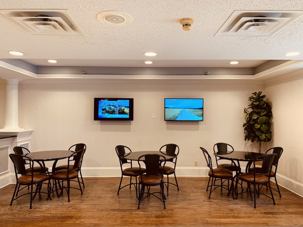 Comfort Suites Plano East Richardson - photo 57