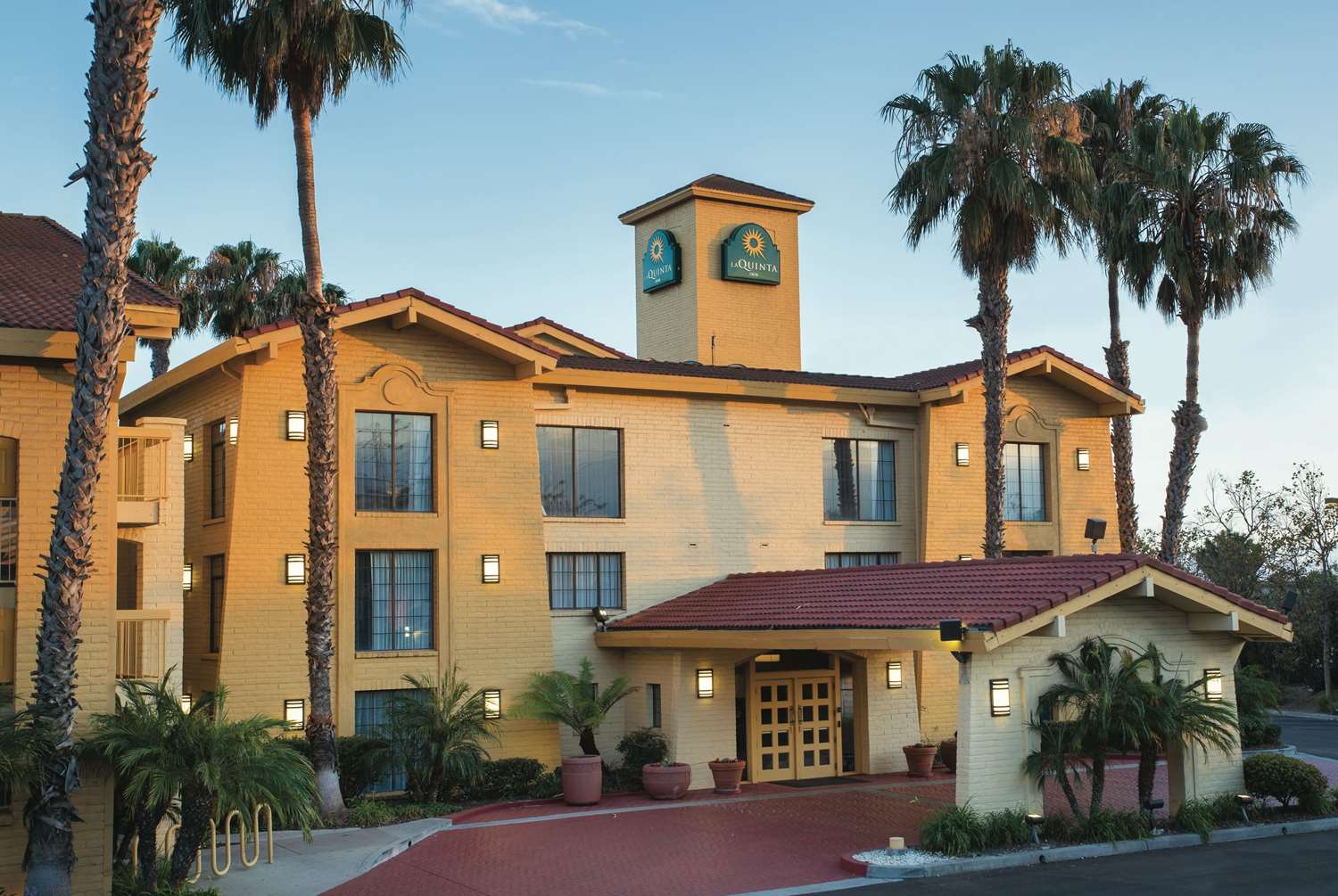 La Quinta Inn Ventura - photo 8