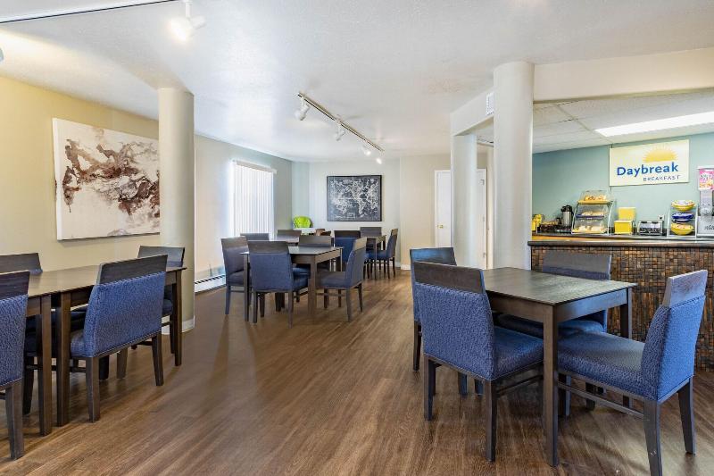 Days Inn by Wyndham Durango - photo 11