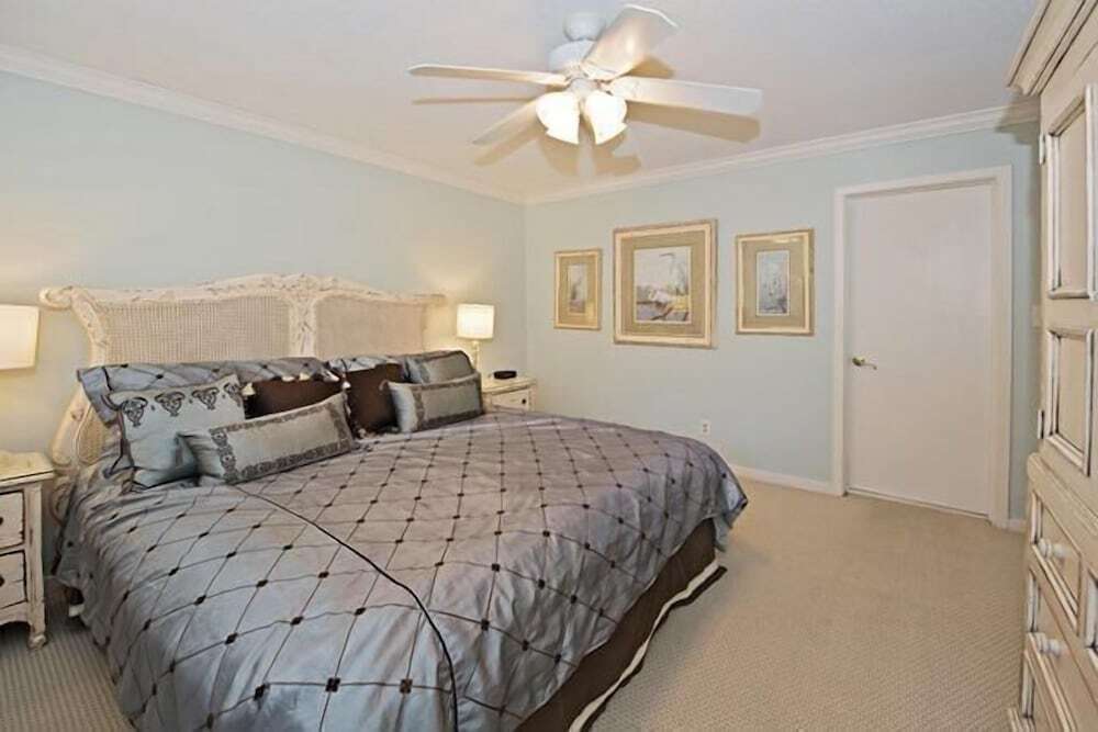 2449 Inland Harbour at the Sea Pines Resort - photo 3