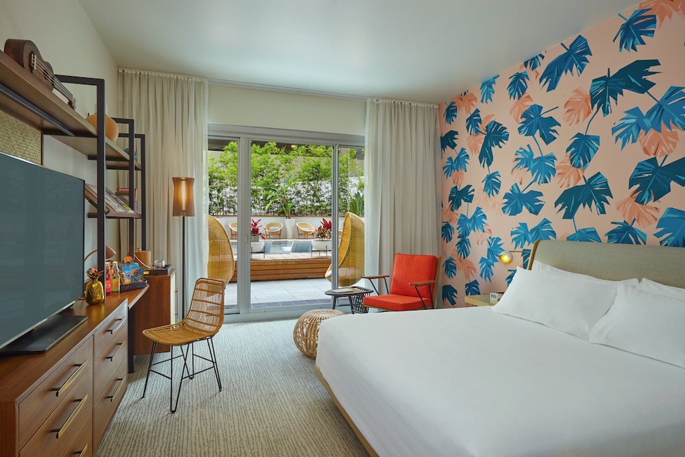 The Laylow Waikiki Autograph Collection - photo 8