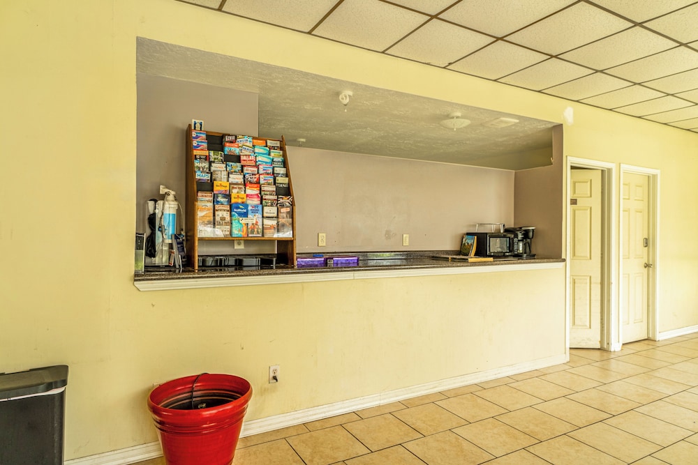Economy Inn Livingston By Oyo Tx Us 59 - photo 4