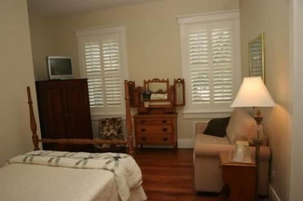 Riverview Hotel - photo 24