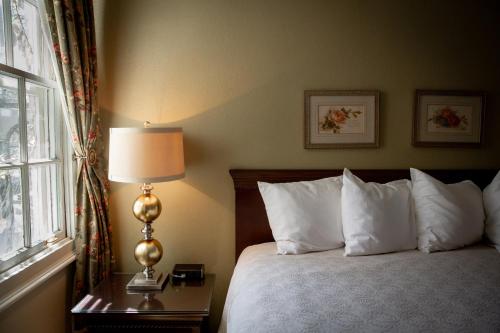 The Hotel Paisano - photo 5