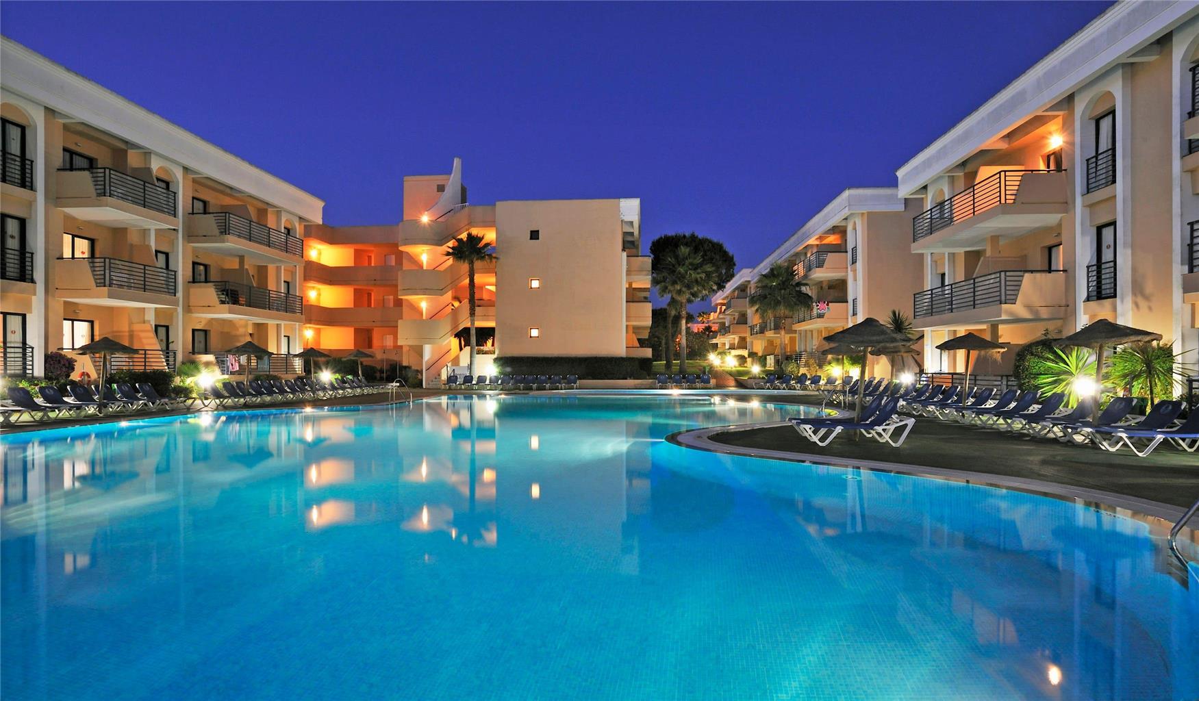 Sol Sancti Petri — 4-Star Luxury Hotel in Chiclana De La Frontera, Spain