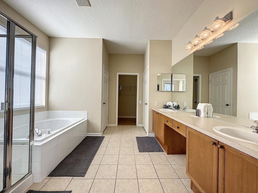 Luxury 6BD 3 5BA Pool Home in Windsor Palms Resort - photo 20