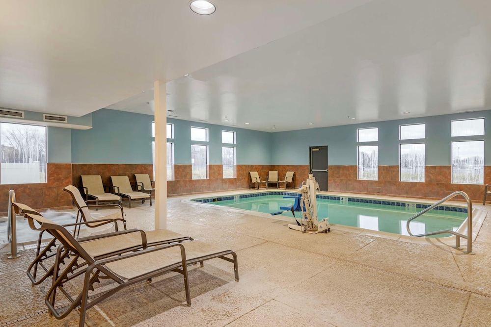 Best Western Liverpool Syracuse Inn & Suites - photo 15