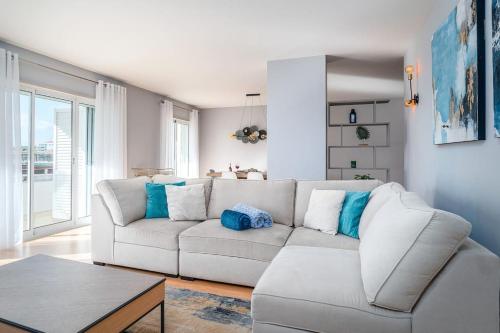 Marina Serenity Apartment by Lisbeyond — 4-Star Luxury Hotel in Lagos, Portugal
