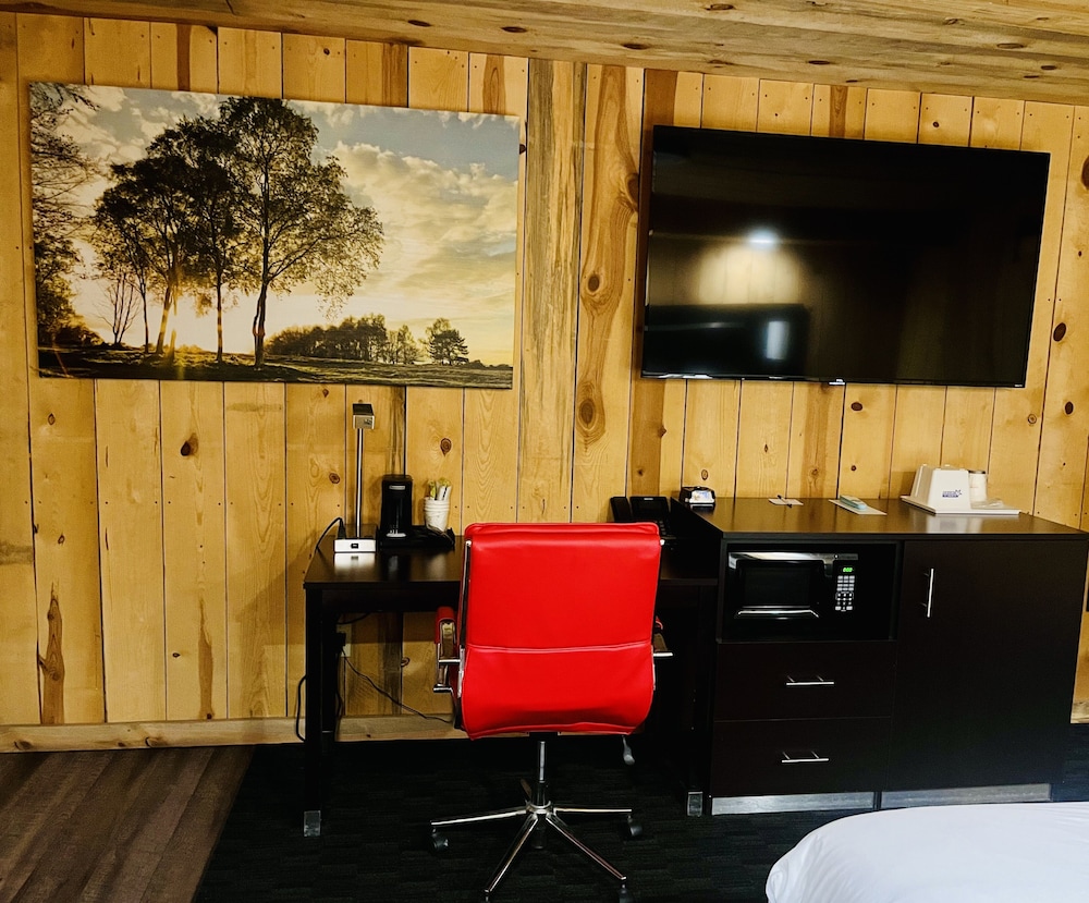 Americas Best Value Inn Wall - photo 9