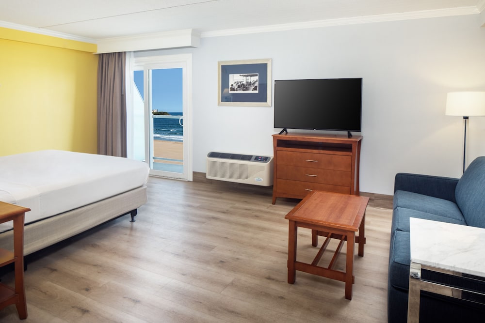 Ashworth by the Sea - photo 5