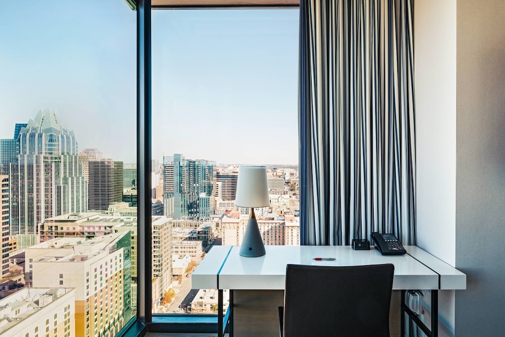 Austin Marriott Downtown - photo 13