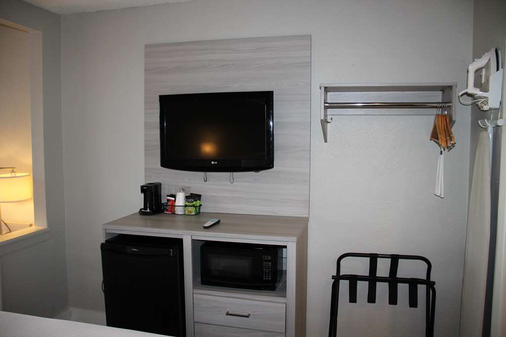 Boca Suites Deerfield Beach SureStay Collection by BW - photo 19