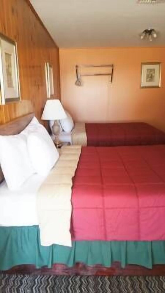 H Motel - photo 15