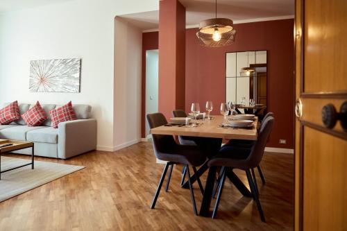 Domus De Roberto — 4-Star Luxury Hotel in Rome, Italy