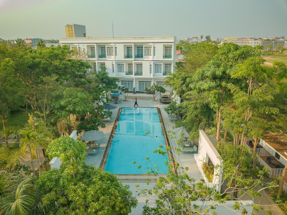 Elysium Suite — 4-Star Luxury Hotel in Siem Reap, Cambodia