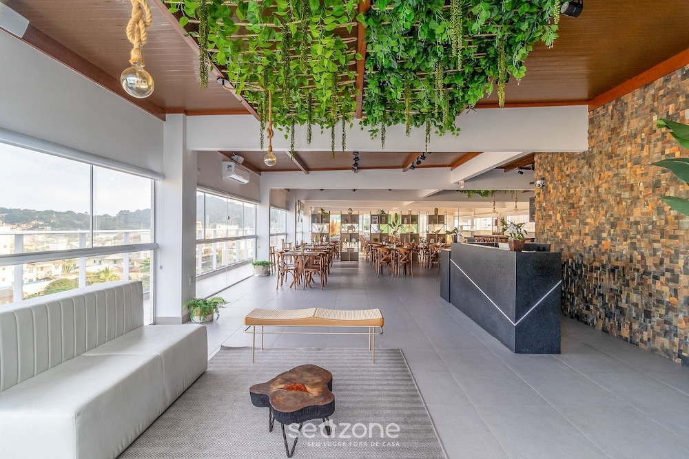 Lindos Studios VEC