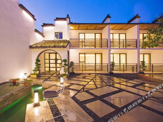 Shiyu Nanshe Hotel in Jiashan, People's Republic of China