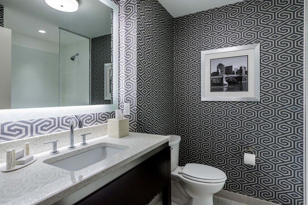 Fairfield Inn & Suites Boston Cambridge - photo 22