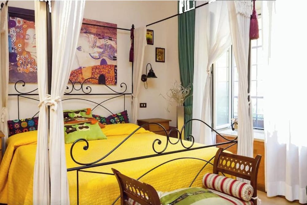 Cavour 1&2 - carbon neutral hotel in Rome
