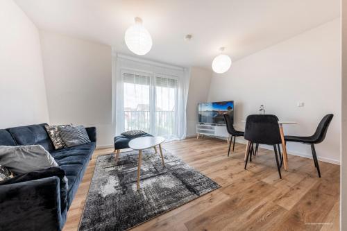 XXL Design Appartement Artdesign 8 Pers nähe Speyer Mannheim Heidelberg — 5-Star Luxury Hotel in Hockenheim, Germany