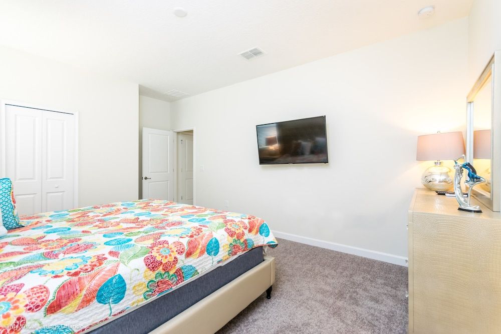 H1672brand new Amazing 8 Bedroom 5 Bathroom Resort - photo 12