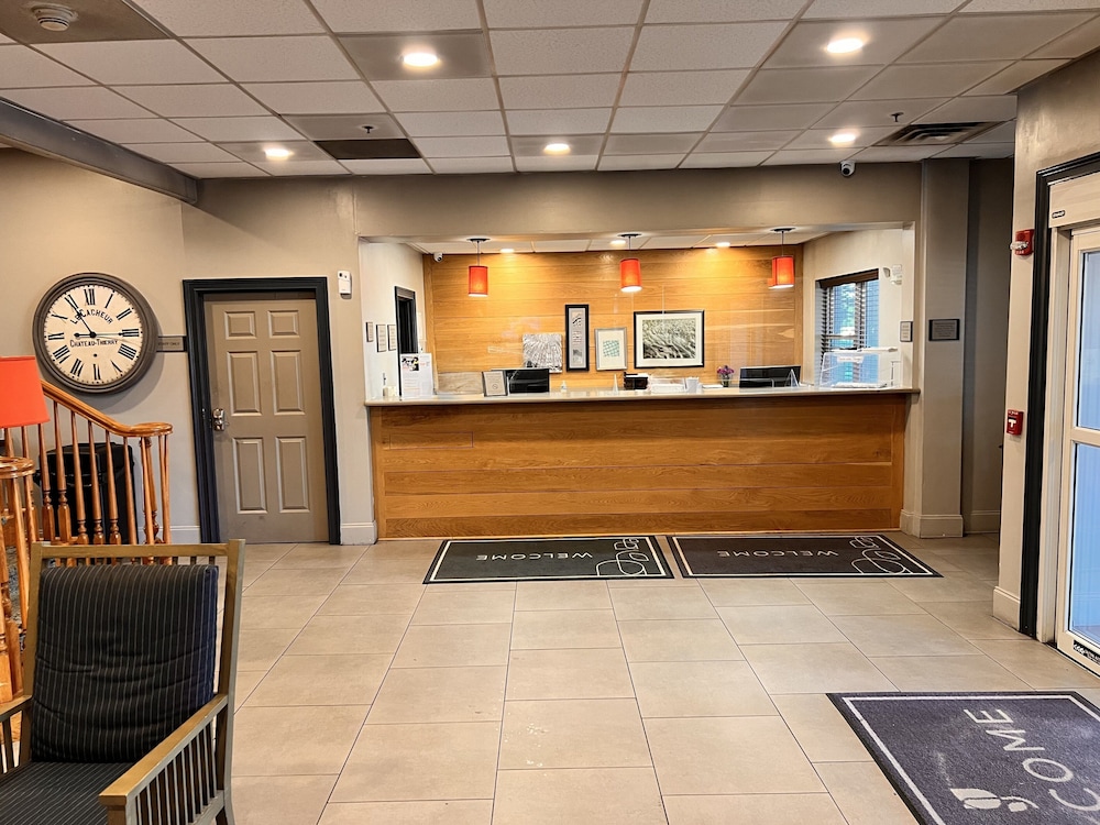 Country Inn & Suites by Radisson Orangeburg SC - photo 2