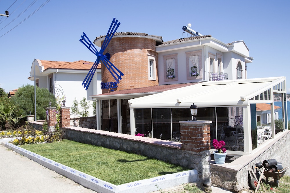 Efruze Otel in Ayvalik, Turkey