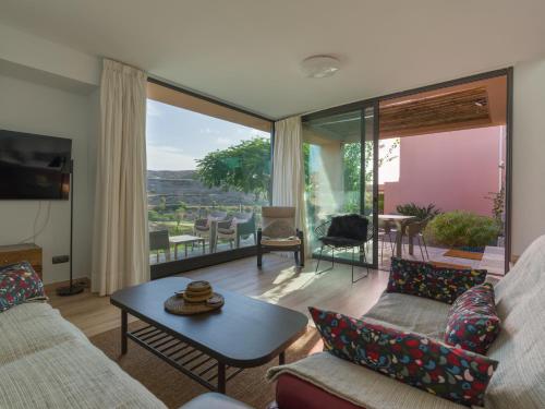 Salobre Villas Lagos — 4-Star Luxury Hotel in Salobre, Spain