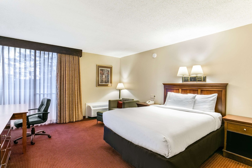 Clarion Hotel BWI Airport Arundel Mills - photo 18