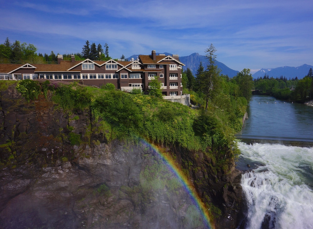 Salish Lodge & Spa - photo 2