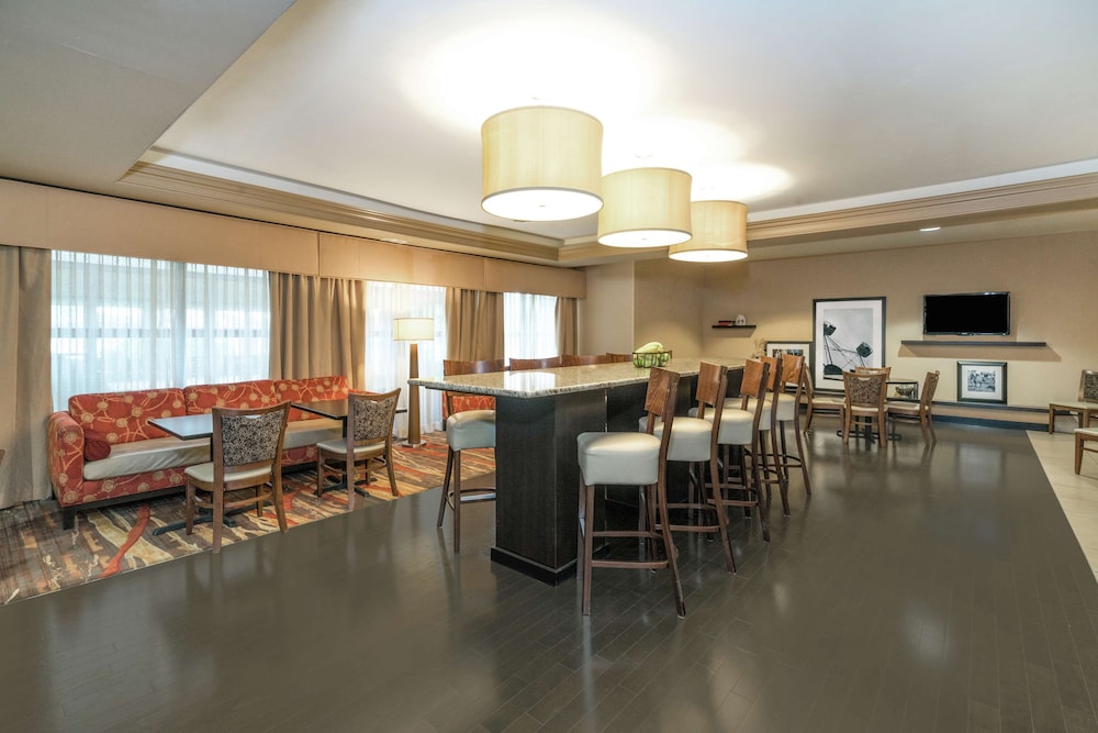 Hampton Inn Corydon - photo 3