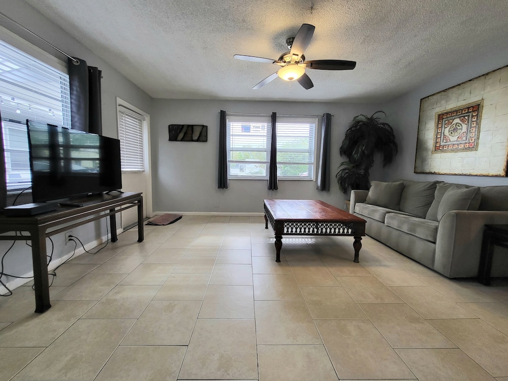Air Way Motel - photo 11