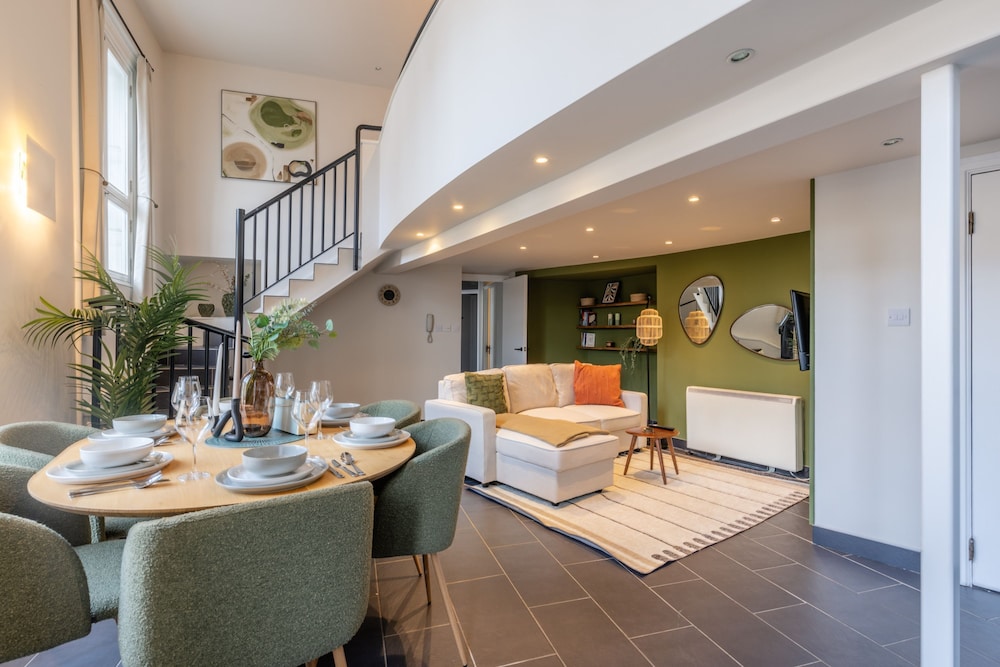 Watergate — 4-Star Luxury Hotel in Newcastle Upon Tyne, United Kingdom