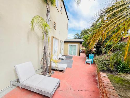 Private Room3 Own Entry Shared Bath One Guest Walk to UCSD — 4-Star Luxury Hotel in San Diego, United States